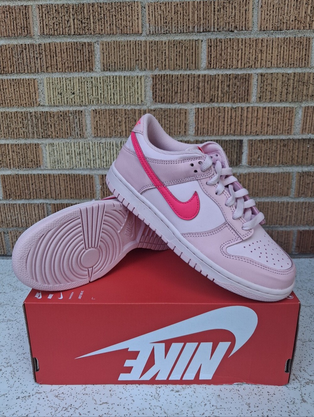 Brand New Nike Dunk Pink Gs 5.5Y Womens 7